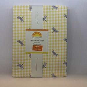 C&C California Dragonfly Gingham Yellow Tablecloth Oblong 60"x84" In-Outdoor